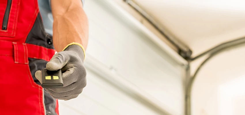 Residential Garage Door Security in East Palo Alto, California