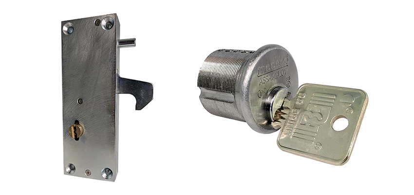 RR Fence Gates Brink Locks Repair in East Palo Alto, California